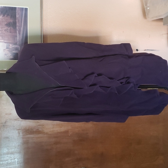 Beautiful Amethyst Wool Coat Preston & York, w/ruffle - Picture 8 of 10